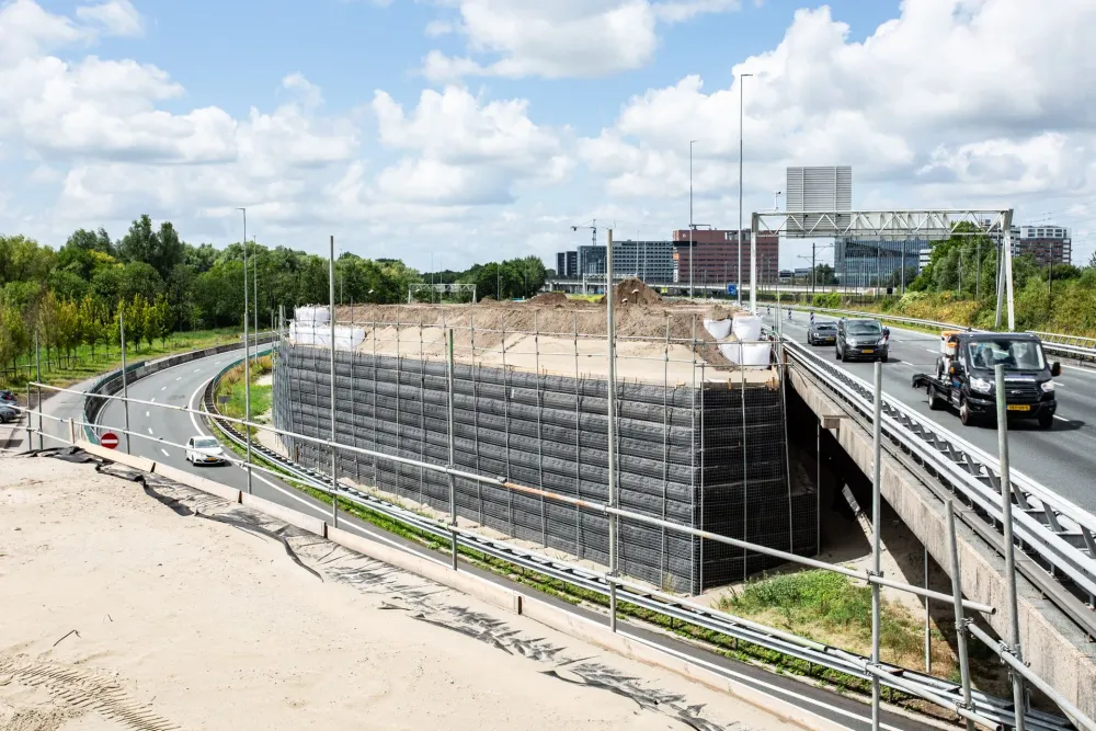 001+Amsterdam-A10-KNM-20250707-52-1920w 001+Amsterdam-A10-KNM-20250707-52-1920w